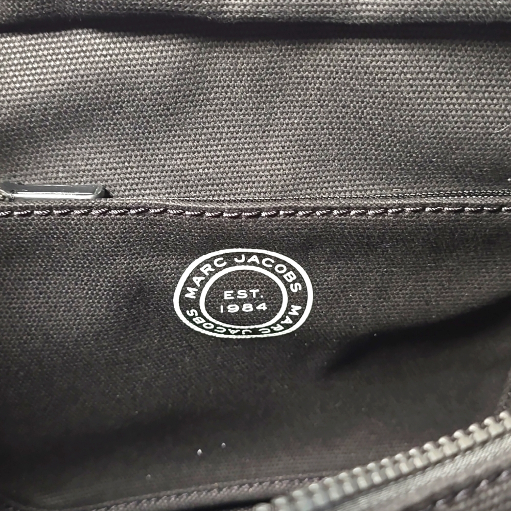 Marc Jacobs Signet Medium Black Canvas Shoulder Convertible Tote Bag NWT - Picture 5 of 8